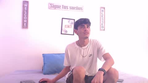 harry thomson online show from January 6, 7:35 pm