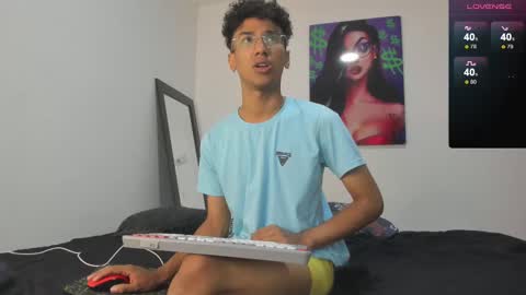 Snapshot of harrytwink18 chatting on February 28, 6:20 pm HARRY online show from February 28, 6:20 pm