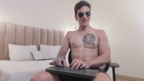 Harry Jones online show from January 17, 8:44 pm