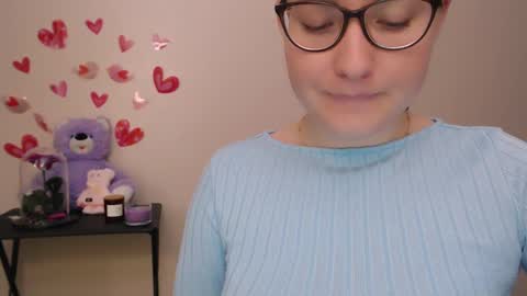 hartfoxx online show from February 19, 3:39 am