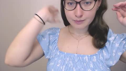 hartfoxx online show from September 9, 5:45 pm