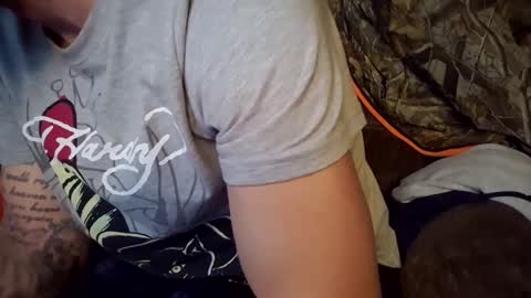 J Hart online show from December 2, 11:45 am