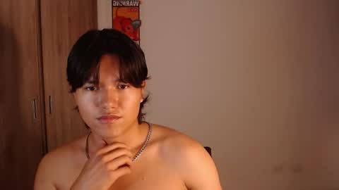 Snapshot of haru_boi chatting on March 2, 4:47 am Haru online show from March 2, 4:47 am