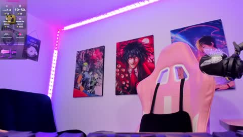 Snapshot of haruu2 chatting on January 11, 1:59 am karen  online show from January 11, 1:59 am