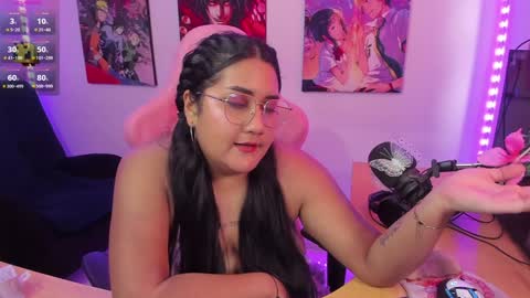 Snapshot of haruu2 chatting on January 25, 7:39 pm karen  online show from January 25, 7:39 pm