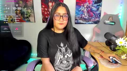 karen  online show from February 23, 11:02 pm