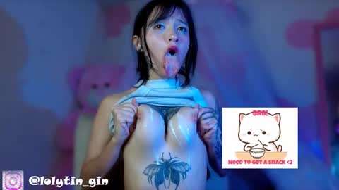 Im Emily and I could be the love of your life    online show from March 4, 2:45 pm