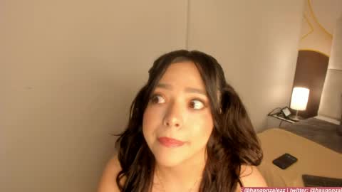 has_gonzalezz online show from April 13, 4:07 am