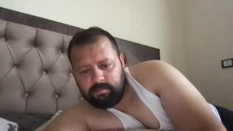 Snapshot of hasa123704369 chatting on June 20, 8:17 am hasa123704369 online show from June 20, 8:17 am