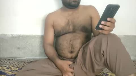 Snapshot of hasib212 chatting on April 25, 1:52 am Mr. Devil online show from April 25, 1:52 am