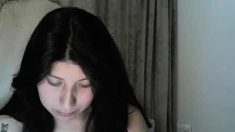 Snapshot of hasley_bbylee chatting on September 24, 5:22 am lady online show from September 24, 5:22 am