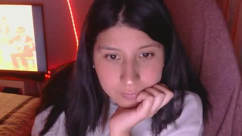 lady online show from May 12, 4:31 am