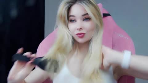 Anna online show from December 23, 7:17 am