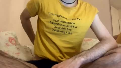 dee online show from January 6, 12:05 am