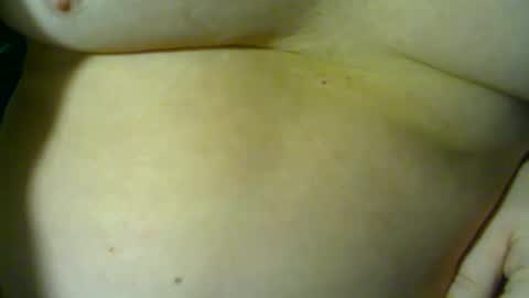 Snapshot of hawkcock76 chatting on February 4, 12:11 pm hawkcock76 online show from February 4, 12:11 pm