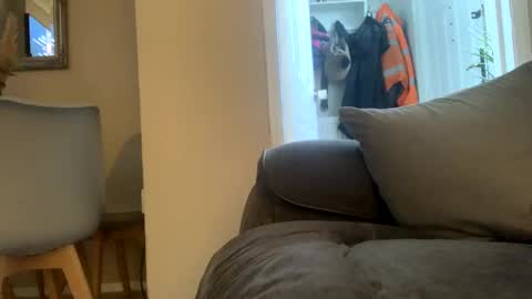 Snapshot of hawks2113 chatting on January 10, 1:31 pm hawks2113 online show from January 10, 1:31 pm
