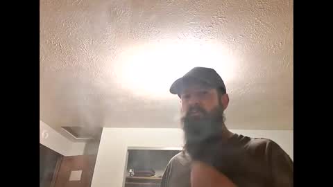 Snapshot of hawktalon007 chatting on September 18, 9:44 am Robert online show from September 18, 9:44 am