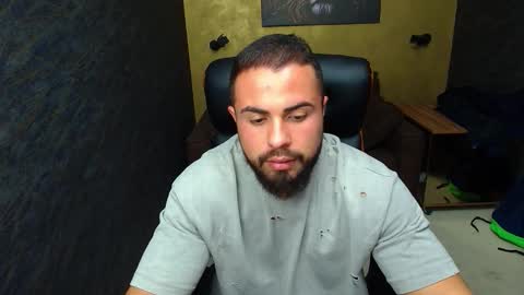 HayesWood online show from October 29, 5:42 am