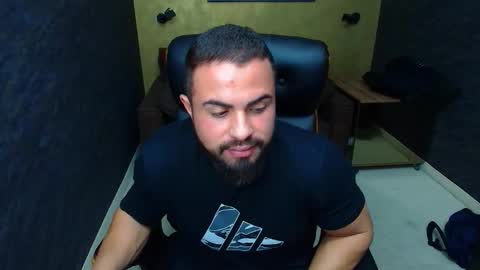 HayesWood online show from October 30, 6:15 am