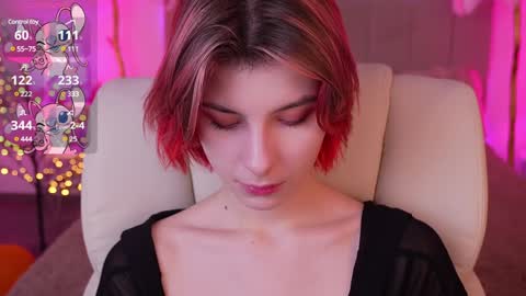 haylaamber online show from January 9, 6:59 am