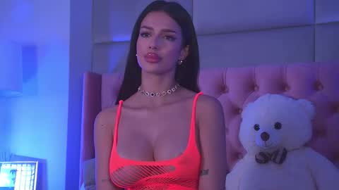 Haylie online show from October 11, 7:40 am