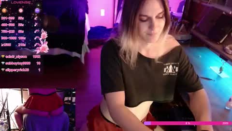 Snapshot of hazel_lust chatting on February 27, 7:52 am Hazel Lust online show from February 27, 7:52 am