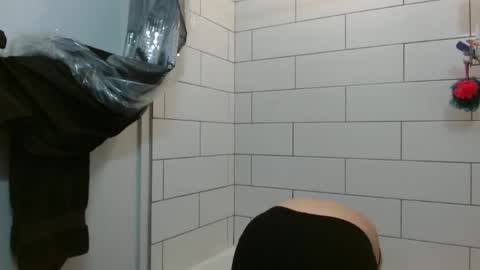 Hazel online show from February 21, 8:49 pm