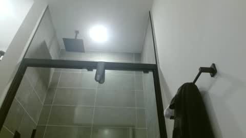 Snapshot of hazel_skye chatting on February 27, 3:23 pm Hazel online show from February 27, 3:23 pm