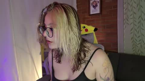 Hazel Brown online show from February 27, 2:44 am