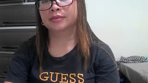 hazeldhane online show from February 28, 5:59 am