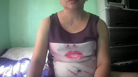 hazeldhane online show from November 18, 1:44 am