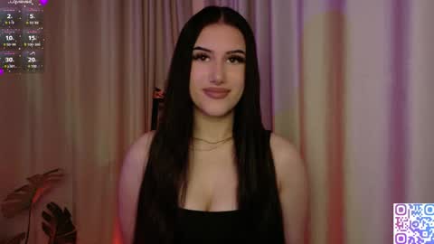 Snapshot of hazelhayess chatting on April 16, 4:08 pm hazelhayess online show from April 16, 4:08 pm