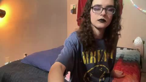 Snapshot of hazelpeppermint chatting on May 28, 4:48 pm Hazel online show from May 28, 4:48 pm