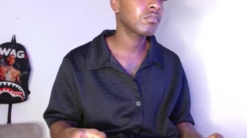 Snapshot of hazlan_420 chatting on November 28, 9:50 pm hazlan_420 online show from November 28, 9:50 pm