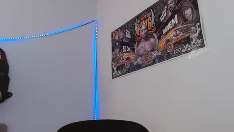 Snapshot of hazlan_420 chatting on February 26, 3:00 pm hazlan_420 online show from February 26, 3:00 pm