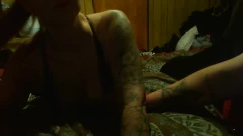Snapshot of heatherjohnson1209 chatting on October 25, 7:27 am AshleyJ0110 online show from October 25, 7:27 am