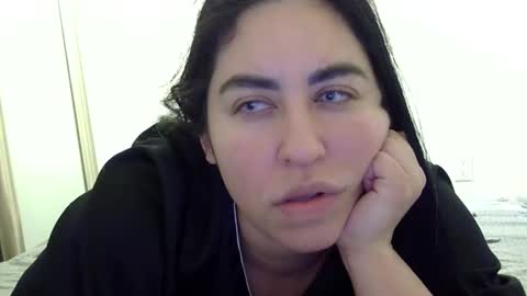 Snapshot of heatwavee chatting on January 20, 10:51 am heatwavee online show from January 20, 10:51 am