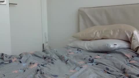 Snapshot of heatwavee chatting on February 9, 5:33 pm heatwavee online show from February 9, 5:33 pm