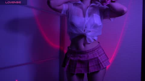 Snapshot of heavenly_diva653 chatting on January 21, 12:50 pm Andrea you can subscribe for now there will be posts soon and my favorite body for you online show from January 21, 12:50 pm