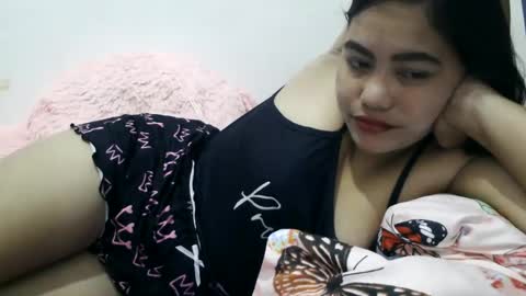 heavenlyeyes69 online show from January 25, 9:35 pm