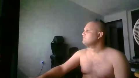 Heavy Rebell online show from February 26, 2:48 am