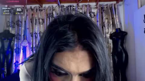hecate_doll online show from June 21, 3:25 pm