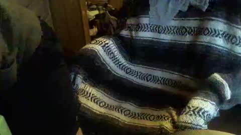 Snapshot of hecomesagain chatting on October 24, 7:43 pm hecomesagain online show from October 24, 7:43 pm