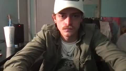 Snapshot of hedonisttwunk chatting on December 1, 11:21 pm hedonisttwunk online show from December 1, 11:21 pm