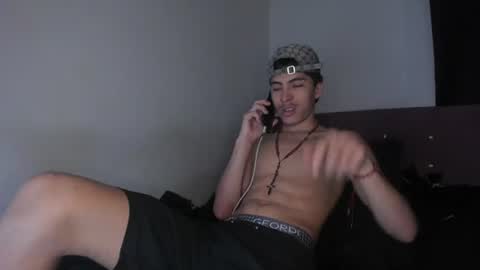 Snapshot of heellboy_ chatting on July 16, 3:29 pm heellboy_ online show from July 16, 3:29 pm