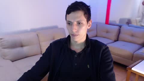 Snapshot of hefesto_69 chatting on December 22, 10:04 pm hefesto_69 online show from December 22, 10:04 pm