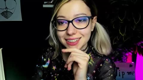 Heidi online show from February 13, 1:37 pm