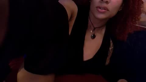 Snapshot of heidicox chatting on June 20, 3:31 am Heidi online show from June 20, 3:31 am