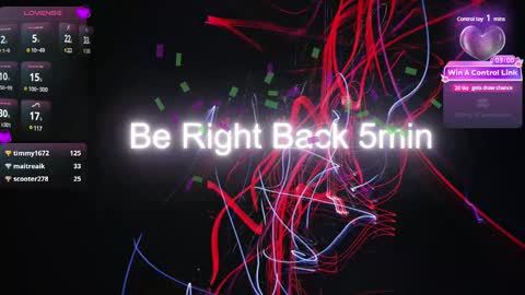 Snapshot of heidiluceous chatting on February 16, 12:43 pm Heidi brunette Foxy red head and Carrie blondie online show from February 16, 12:43 pm