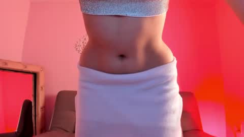 Snapshot of heidipalmer chatting on June 26, 11:09 pm Heidi Palmer online show from June 26, 11:09 pm